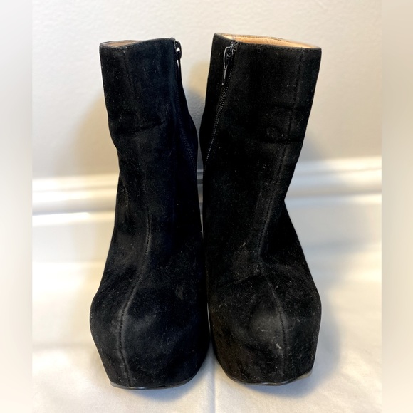 B2 platform boots - Picture 4 of 5